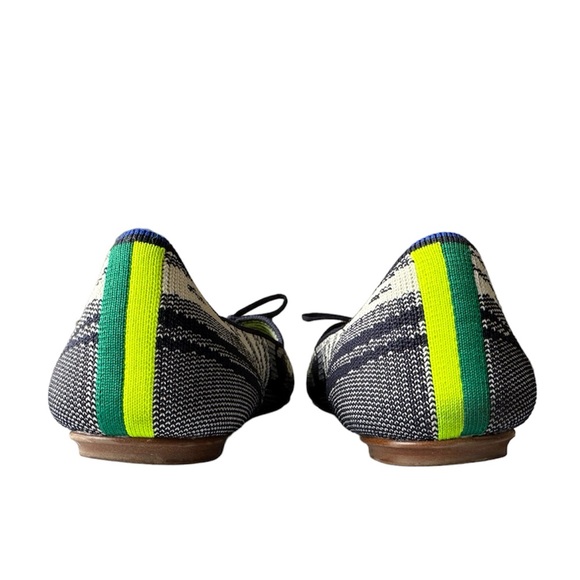 Retired Rothy’s Botanical Navy Pointed Flat Size 10 - Picture 3 of 6